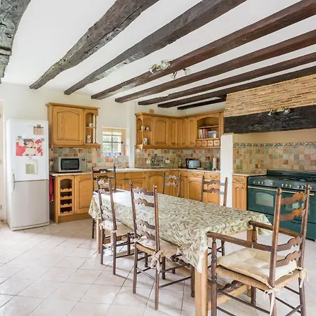 Villa Saint-felix-de-reillac-et-mortemart Sleeps 6 Saint-Felix-de-Reillac-et-Mortemart