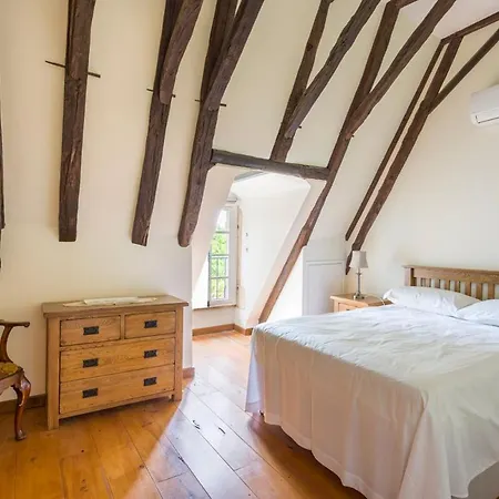 Saint-felix-de-reillac-et-mortemart Sleeps 6 *